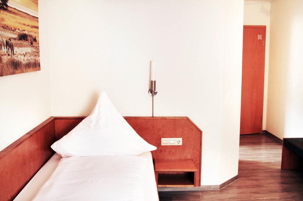 Kampfelbach Hotel Pension Kaempfelbach מראה חיצוני תמונה
