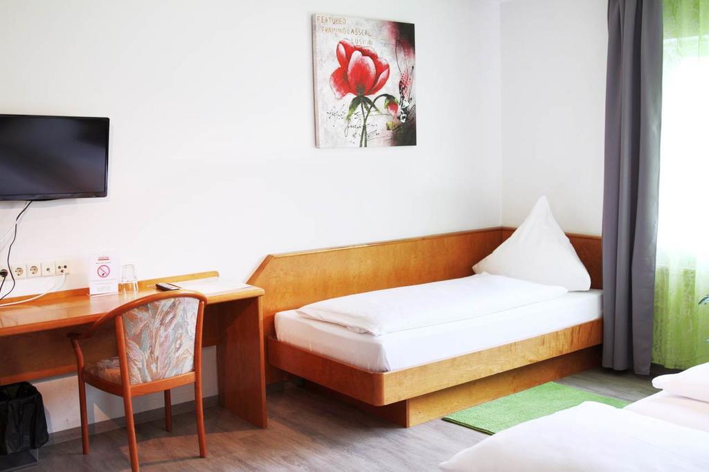 Kampfelbach Hotel Pension Kaempfelbach מראה חיצוני תמונה