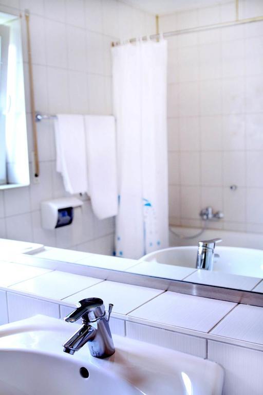 Kampfelbach Hotel Pension Kaempfelbach מראה חיצוני תמונה
